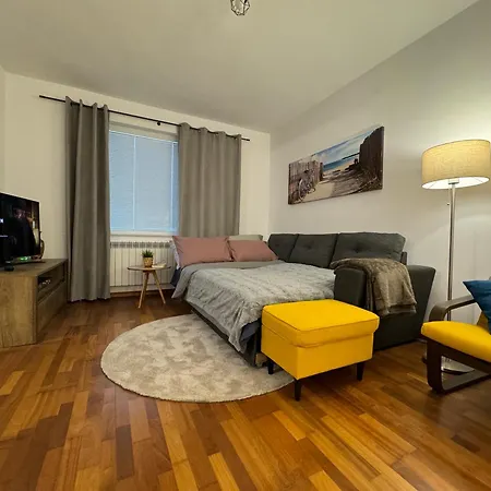 Lägenhet Kakavanen's Sea View