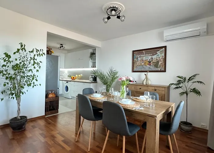 Kakavanen's Sea View * Baltjik