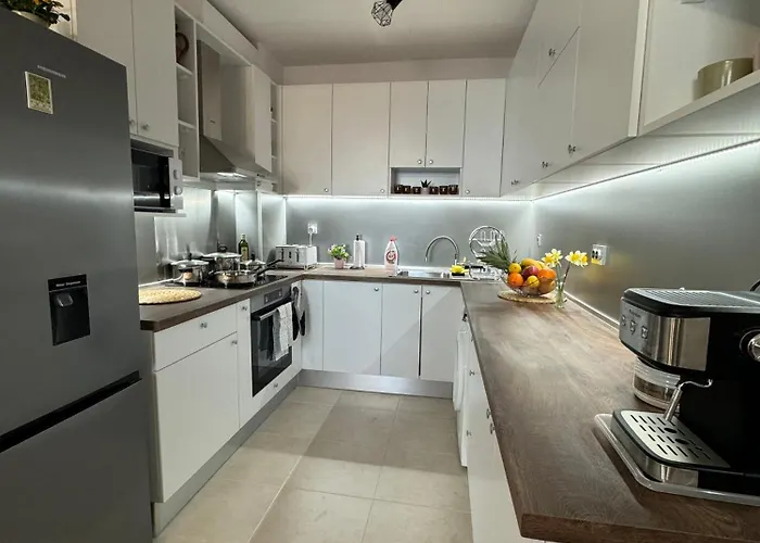 Kakavanen's Sea View