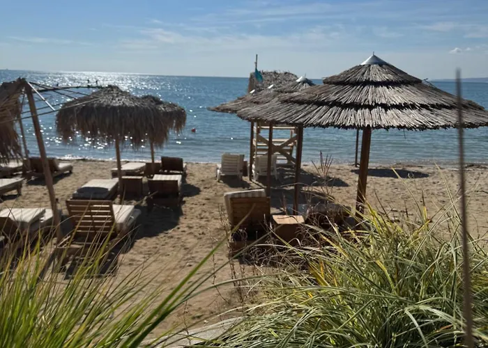 Kakavanen's Sea View Lägenhet Baltjik