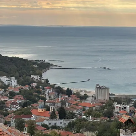 Apartment Kakavanen's Sea View Balchik